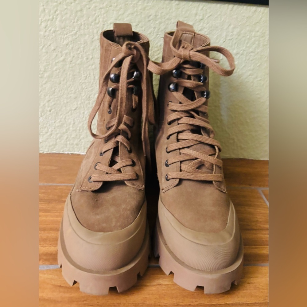 Zara Faux Suede Tan Combat Moto Boots w/Chunky Lug Soles Size: EU 39 US 8 - Picture 2 of 6